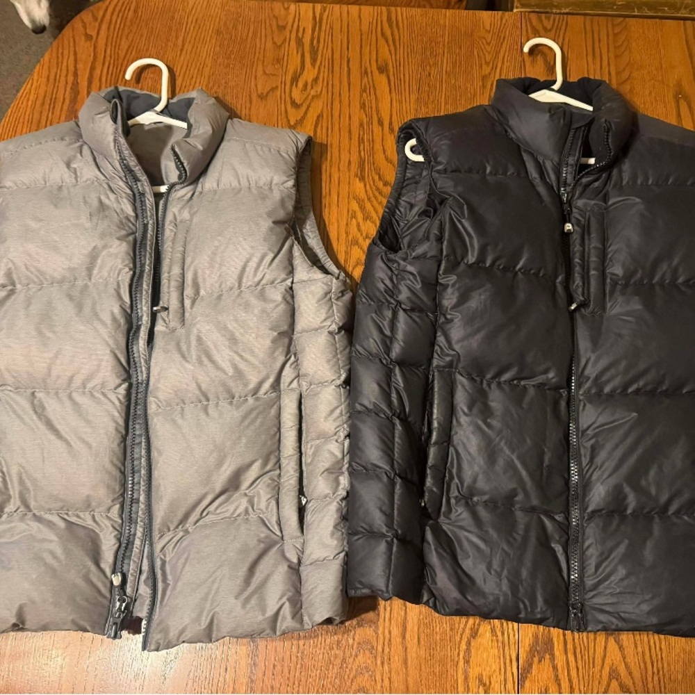 lululemon athletica Men's Black and Gray Puffer Vests
